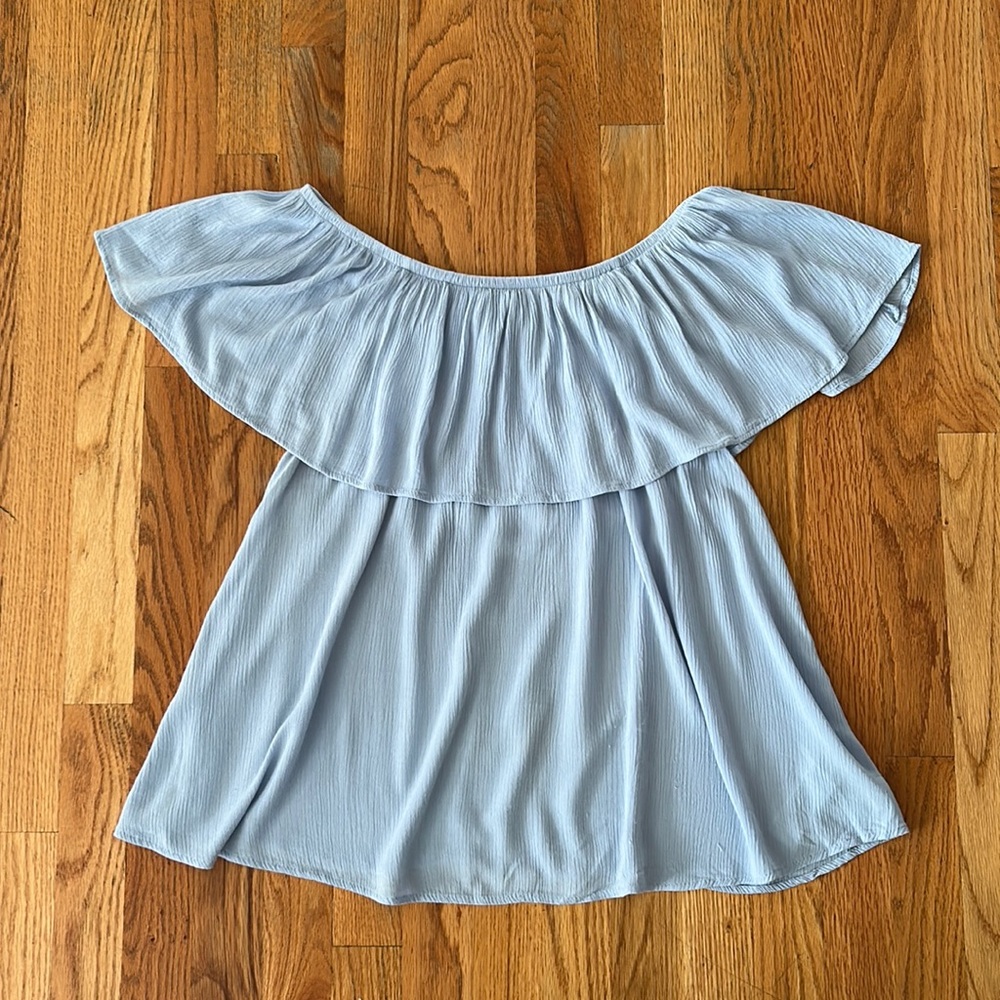 Women’s Forever 21+ Off The Shoulder Shirt